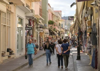 В Греции разрешили вводить 13-часовой рабочий день