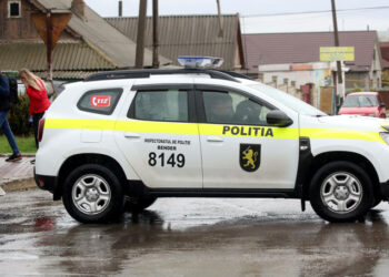 Femeie salvată de polițiști la Soroca după ce și-a pus viața în pericol