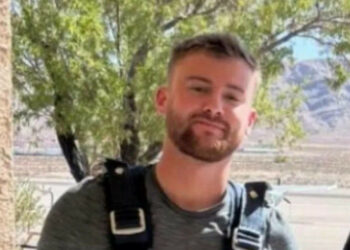 Un britanic a supraviețuit unei căderi de la 3.300 m în Las Vegas