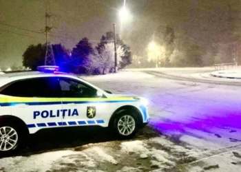 Poliția cere prudență șoferilor pe timp de ploaie