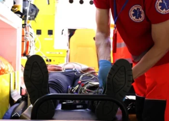 Un bărbat din suburbie, readus la viață după stop cardiac. Intervenția reușită a echipei de pe Ambulanță