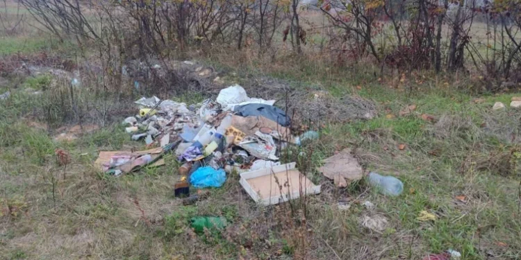 Într-un sat din raionul Șoldănești, a fost găsită o gunoiște neautorizată