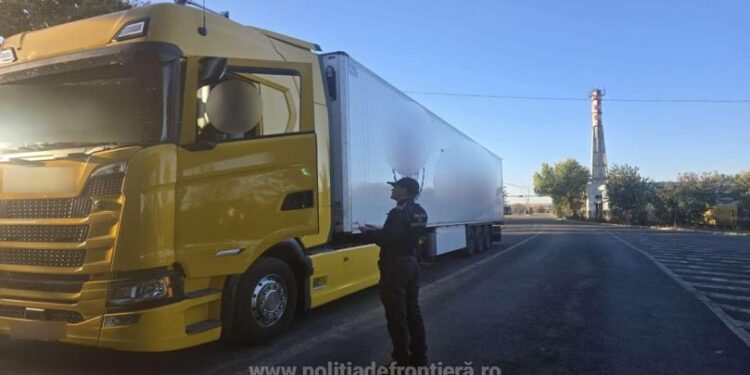 Moldovean reținut la granița cu România pentru transport ilegal de freon