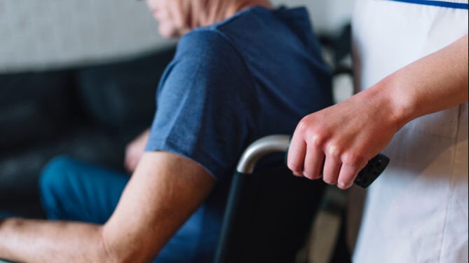 Tragedie în Italia: o femeie în vârstă a murit, o cetățeană din Moldova anchetată