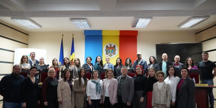 Около 4600 звонков принял колл-центр по информированию избирателей во время парламентских выборов