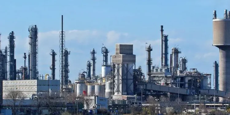 Industria din Moldova a scăzut la 8%: statul lansează programe de susținere a companiilor