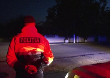 Tânăr ucrainean jefuit sub amenințarea unui pistol în Cimișlia