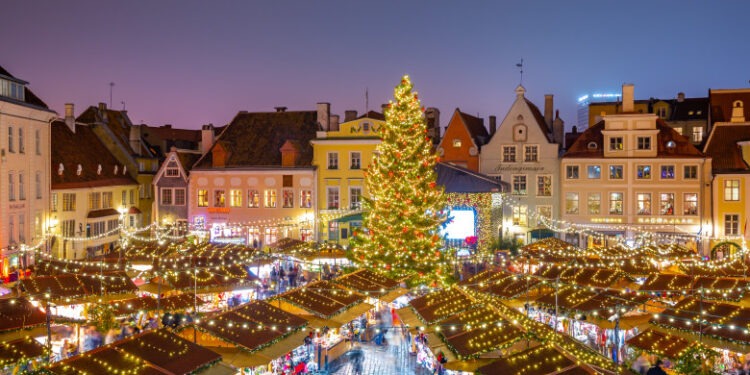 Când se deschid târgurile de Crăciun din Europa și România în 2025. Ce program au în acest an evenimentele festive