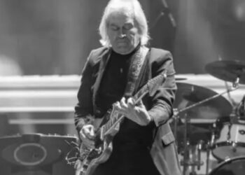 A murit Alexandru Cazacu, chitaristul emblematic al formației „Noroc”