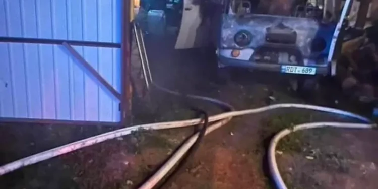 Noapte de foc la Ceadâr-Lunga: două mașini au ars la interval de o oră