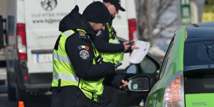 Moldovean prins la vamă cu permis rusesc fals