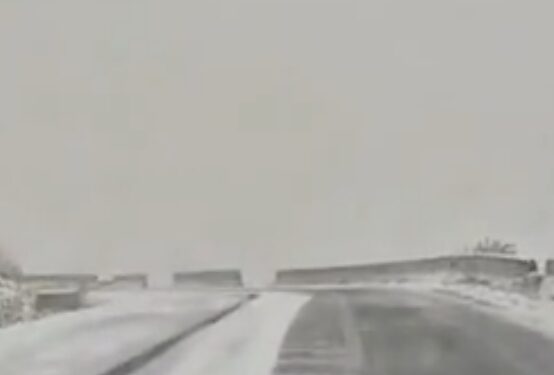 Cod portocaliu de ninsoare în mai multe zone montane din România