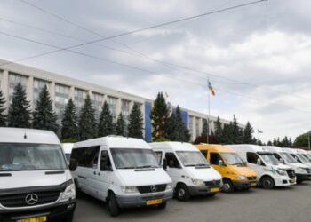 Guvernul a aprobat majorarea tarifelor pentru transportul de pasageri