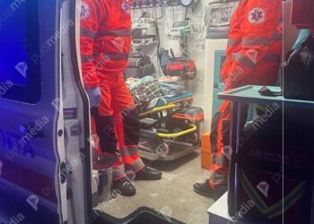 Femeie de 67 de ani, spulberată de un Mercedes în centrul Chișinăului