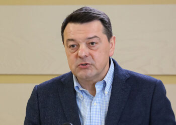 Константин Старыш: премьер новый, центр управления — старый. Ждать ли перемен?