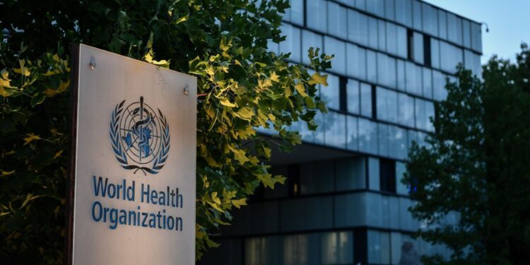 OMS emite o alertă privind siropurile de tuse contaminate din India