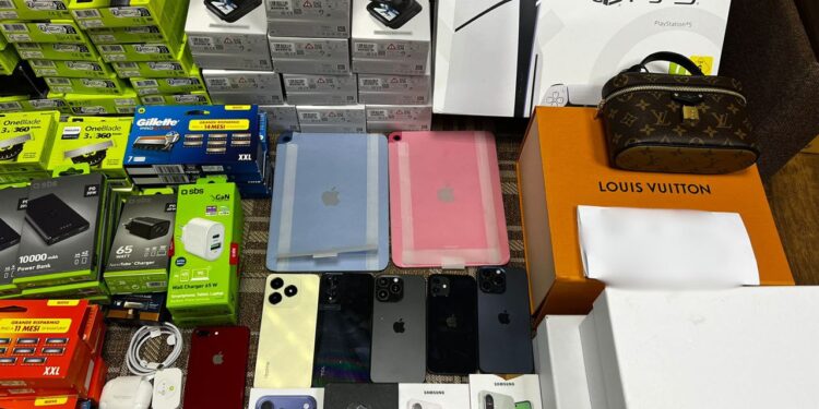 Trei tentative de contrabandă depistate de Serviciul Vamal în regiunea centrală