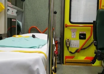 Семья из Германии отравилась уличной едой в Стамбуле: двое детей умерли