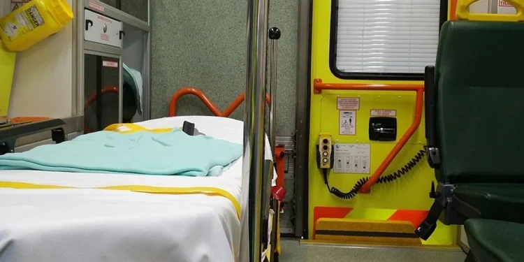 Семья из Германии отравилась уличной едой в Стамбуле: двое детей умерли