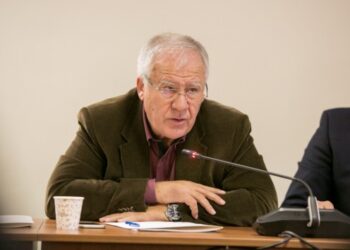 Дьяков: Российский дом в Париже никому не мешает