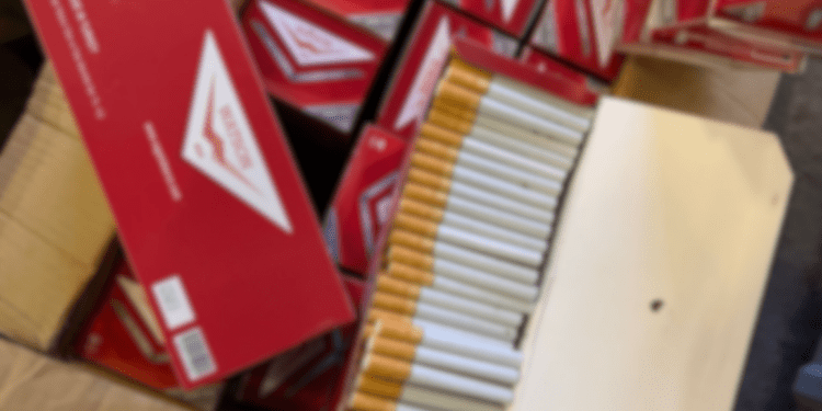 Captură uriașă de țigarete și alcool la Drochia