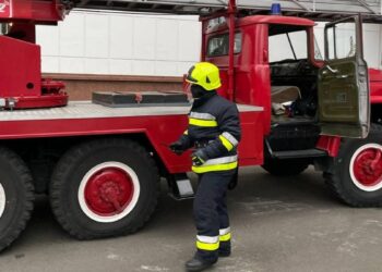 Сотрудника ГИЧС поймали нетрезвым за рулем