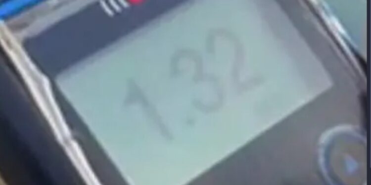 Мужчина 45 лет попал в поле зрения полиции за пьяное вождение без прав в Унгенах