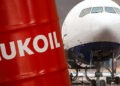Guvernul cere Lukoil-Moldova să-și vândă activele de la Aeroportul Chișinău