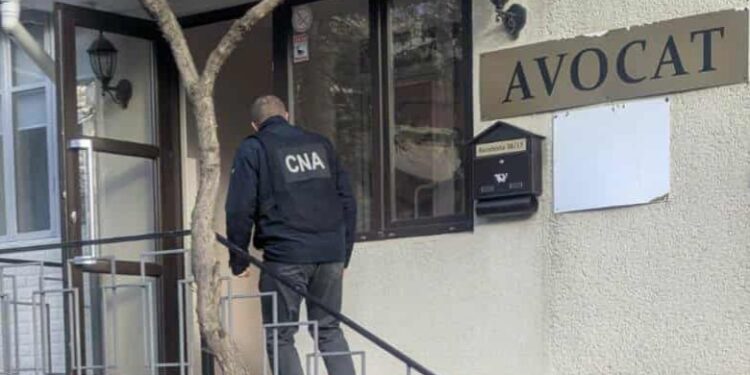 Un avocat a fost reținut pentru 72 de ore pentru luare de mită. Percheziții și la Biroul de Probațiune Dondușeni