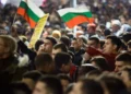 Болгария протестует против новой бюджетной политики и повышения налогов. Правительство идёт на уступки
