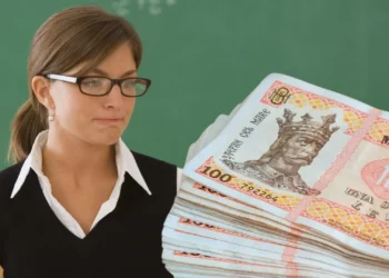Pas refuză să voteze salariile profesorilor: Nu e normal să părăsești sala ca un laș |VIDEO