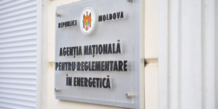 ANRE neagă zvonurile despre scumpiri: „Nu există nicio cerere de ajustare a prețurilor la energie, gaze sau apă caldă” – precizare după raportul BNM