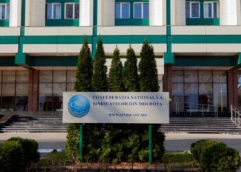 Salarii de sărăcie în sectorul public! Sindicatele cer majorări urgente | VIDEO