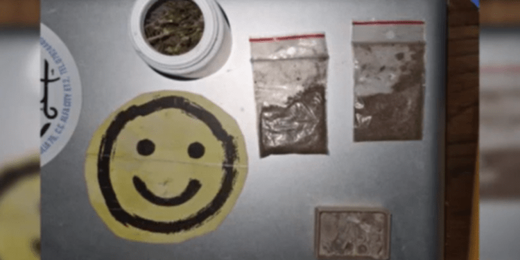 Droguri de peste 100 000 de lei, găsite în casa unui bărbat din Chișinău