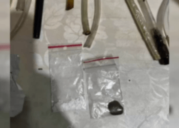 Bărbat de 33 de ani din Chișinău, suspectat de trafic de droguri: percheziții și probe transmise la expertiză