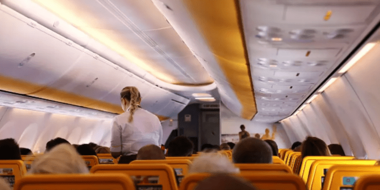 Amenzi uriașe și interdicții de zbor în Franța pentru comportament necorespunzător la bord
