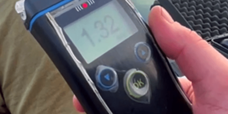 Șofer beat fără permis, oprit la timp în Ungheni: 1,32 mg/l alcool în aerul expirat