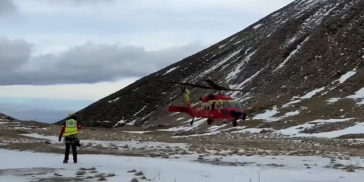 Căutări disperate în munții Bucegi: un tânăr este căutat de patru zile în condiții extreme