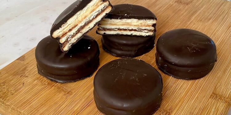 Două prăjituri „furate”, doi ani prin tribunale: justiția sud-coreeană l-a declarat nevinovat pe muncitor