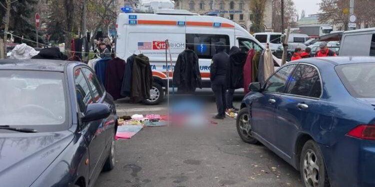 Persoană găsită fără suflare în zona Gării Feroviare din Capitală