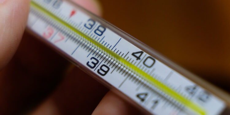 Crește numărul cazurilor de infecții respiratorii: peste 1.500 de îmbolnăviri într-o săptămână