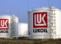 Profită de sancțiuni? Activele „Lukoil” de pe Aeroportul Chișinău ar putea ajunge la stat