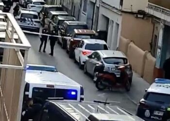 Un tânăr spaniol de 18 ani, neutralizat la Madrid după ce a rănit trei persoane în stradă, anchetat cu privire la un posibil atentat jihadist