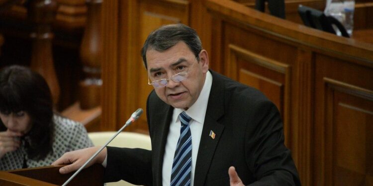 Datoria publică crește accelerat: economistul Vladimir Golovatiuc avertizează asupra riscurilor pentru buget