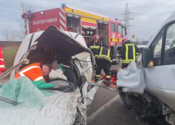 Accident cu descarcerare la Bălți: un bărbat, scos dintre fiare de salvatori