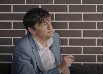 Олег Косых: каким должен быть тариф на газ и найдут ли власти средства на повышение зарплат | Мнение