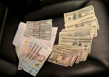 Străin, prins cu mita în mână pe Aeroportul Chișinău