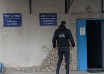 Descinderi la penitenciarul din Soroca: Un șef de secție ar fi încasat mită de la soția unui deținut