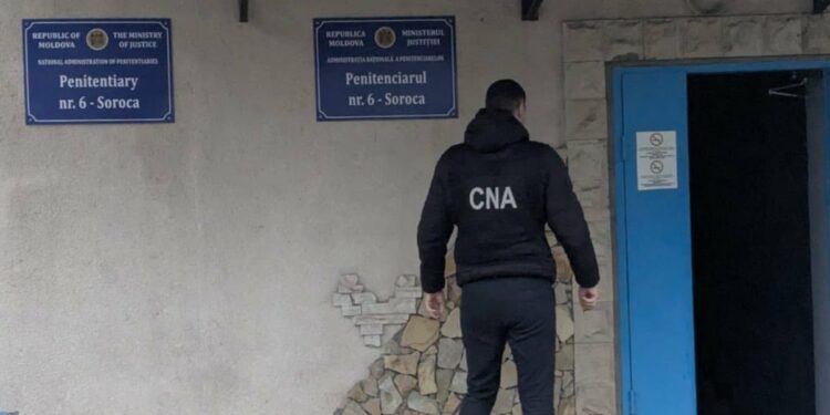 Descinderi la penitenciarul din Soroca: Un șef de secție ar fi încasat mită de la soția unui deținut