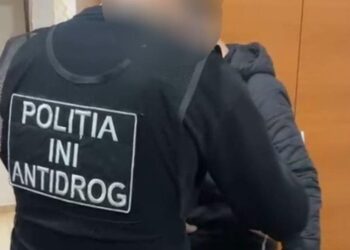 Четверо студентов колледжа в Кишиневе арестованы за продажу наркотиков: учились на IT-шников и бизнесменов